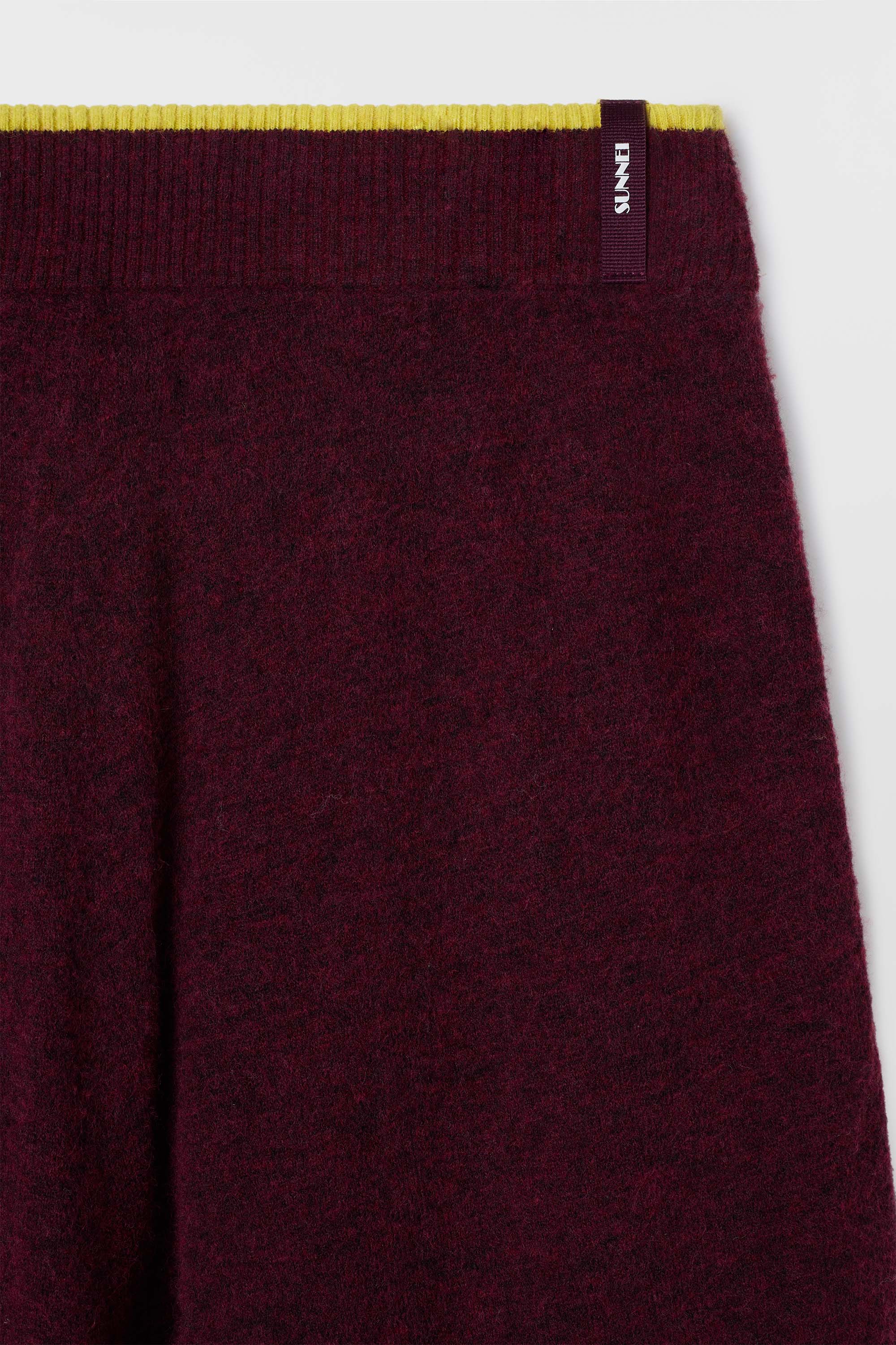 KNIT ELASTIC PANTS / burnt aubergine - Image 6